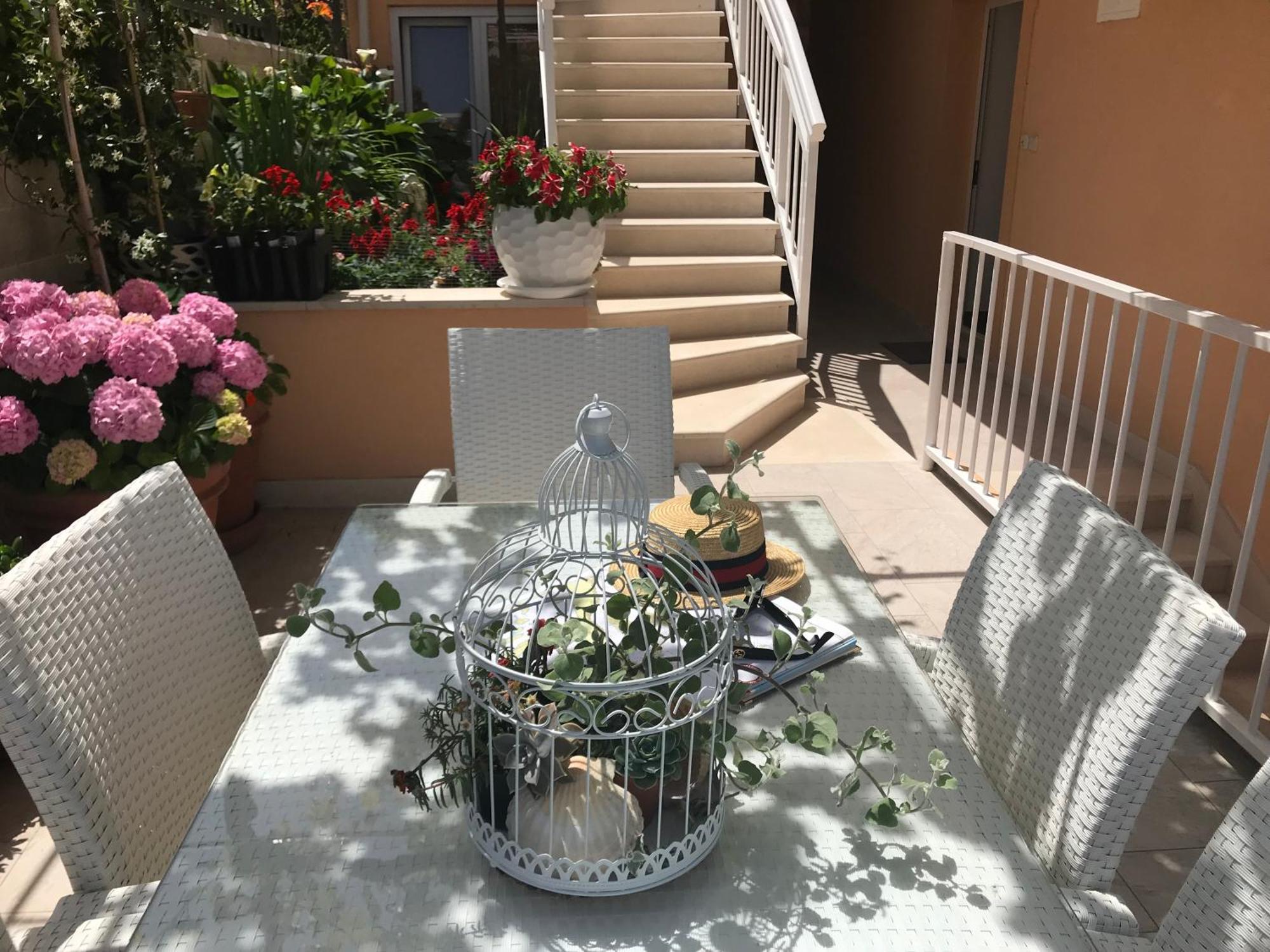 Apartments Sunny Elza Хвар Экстерьер фото