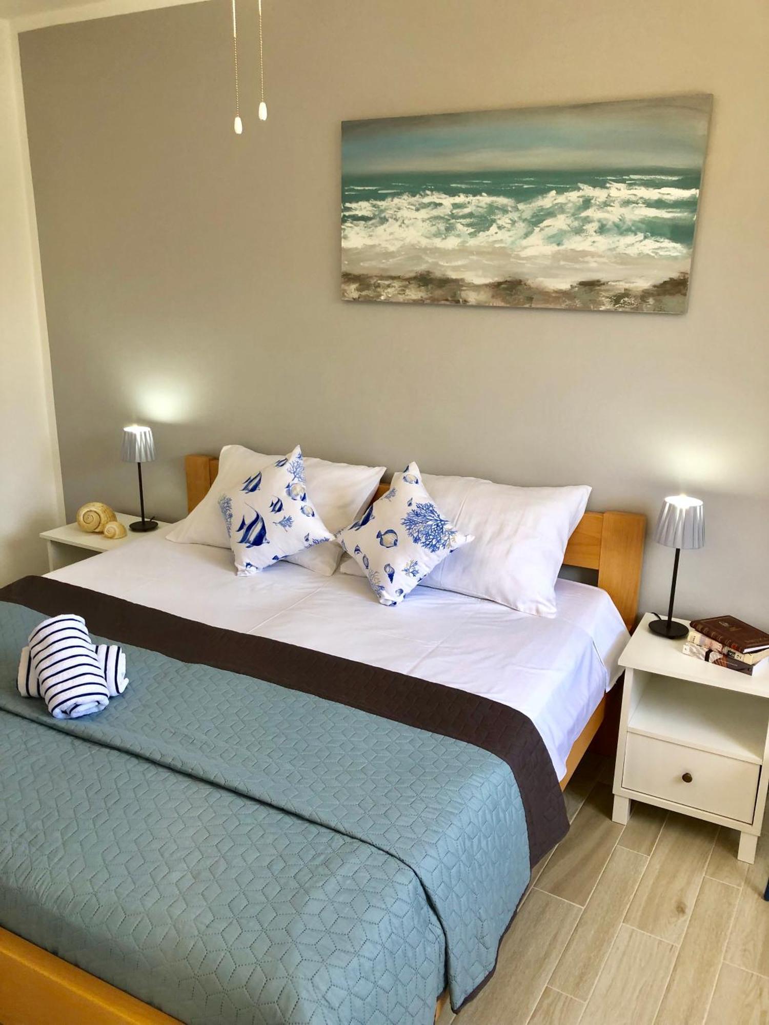 Apartments Sunny Elza Хвар Экстерьер фото