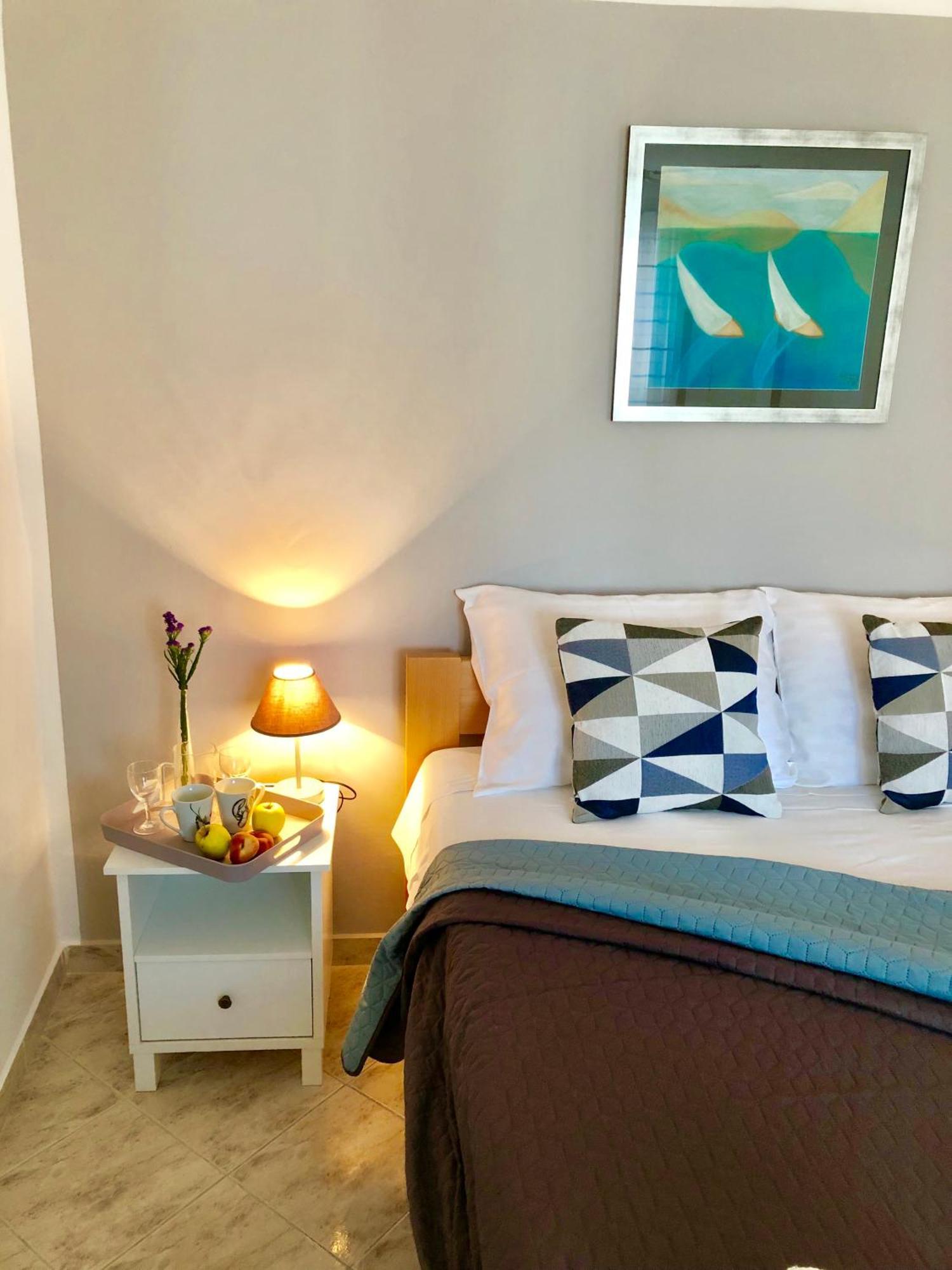 Apartments Sunny Elza Хвар Экстерьер фото